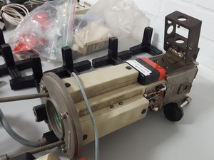 Thumbnail image of Enraf Nonius X-Ray Generator Defelt Diffractis 582 System Physics