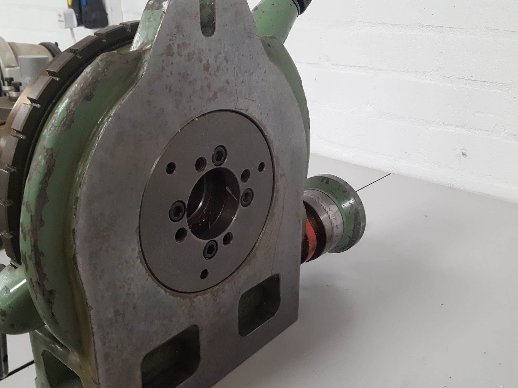 Image of Zeats Milling Machine Rotary Table Engineering