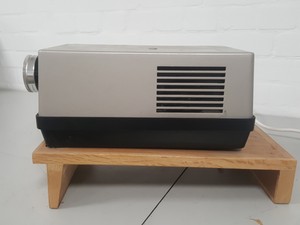 Thumbnail image of Leica P2000 Pradovit Slide Projector 