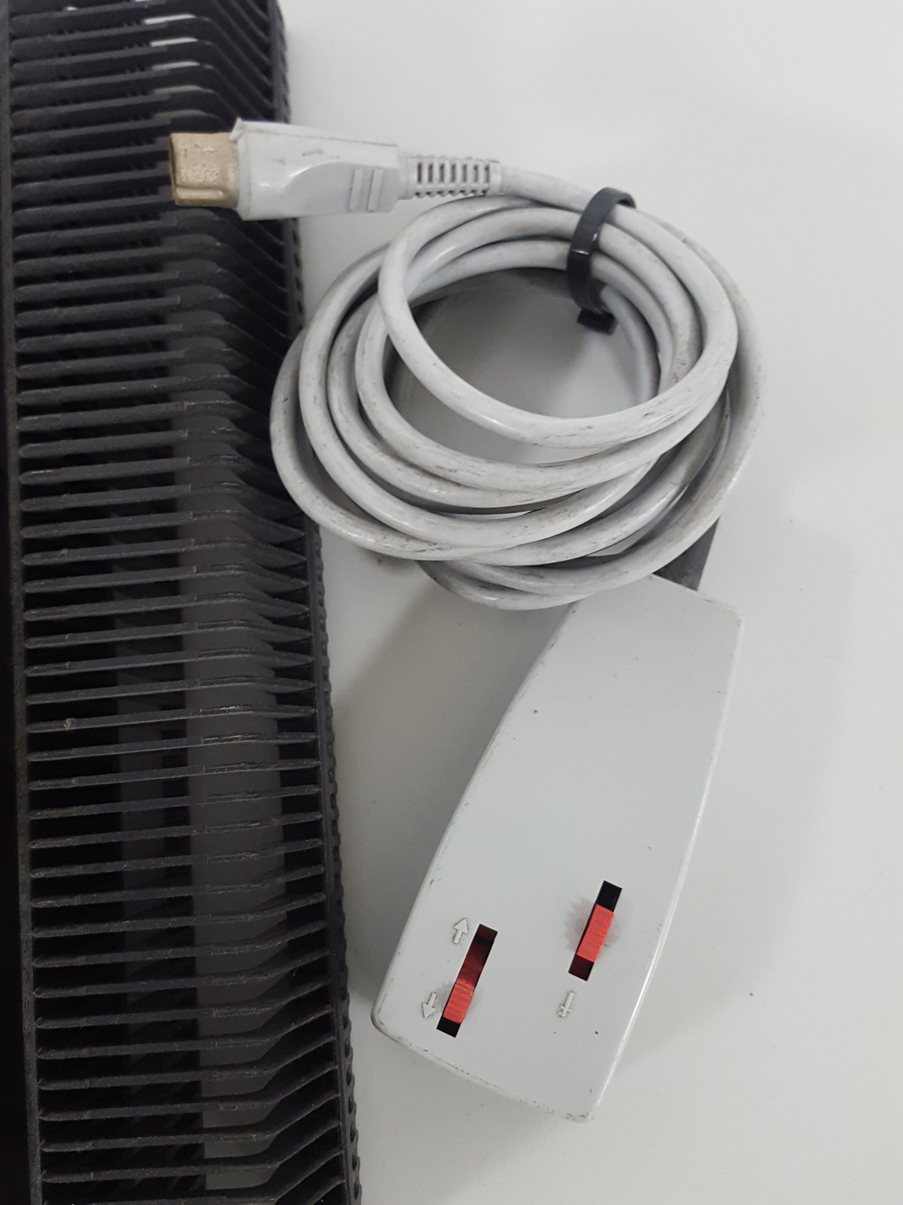 Image of Leitz Weztlar Pradovit Color Slide Projector + Accessories