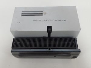 Thumbnail image of Leitz Wetzlar Pradovit Color 250 Slide Projector