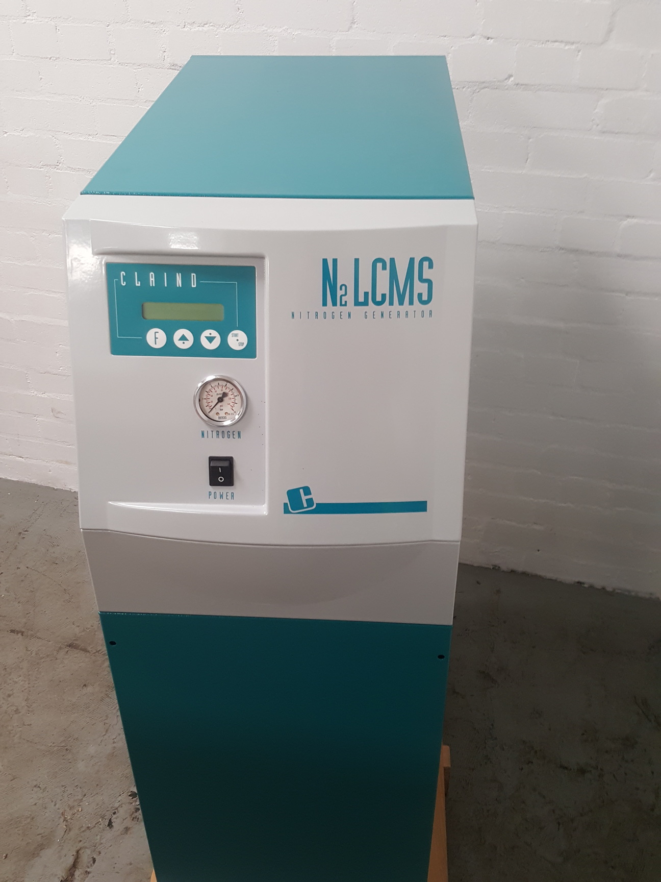 Image of Claind N2 LCMS-1 Laboratory Nitrogen Generator Lab - New