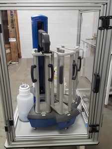 Thumbnail image of Caliper Life Sciences Twister II Laboratory Microplate Handler Lab