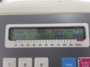 Thumbnail image of Cole-Parmer GEX 400 Laboratory Ultrasonic Processor + CV26 Probe