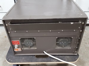 Thumbnail image of  Amplifier Research Microwave 100LM9 RF Power Amplifier 1000604-501 Lab 