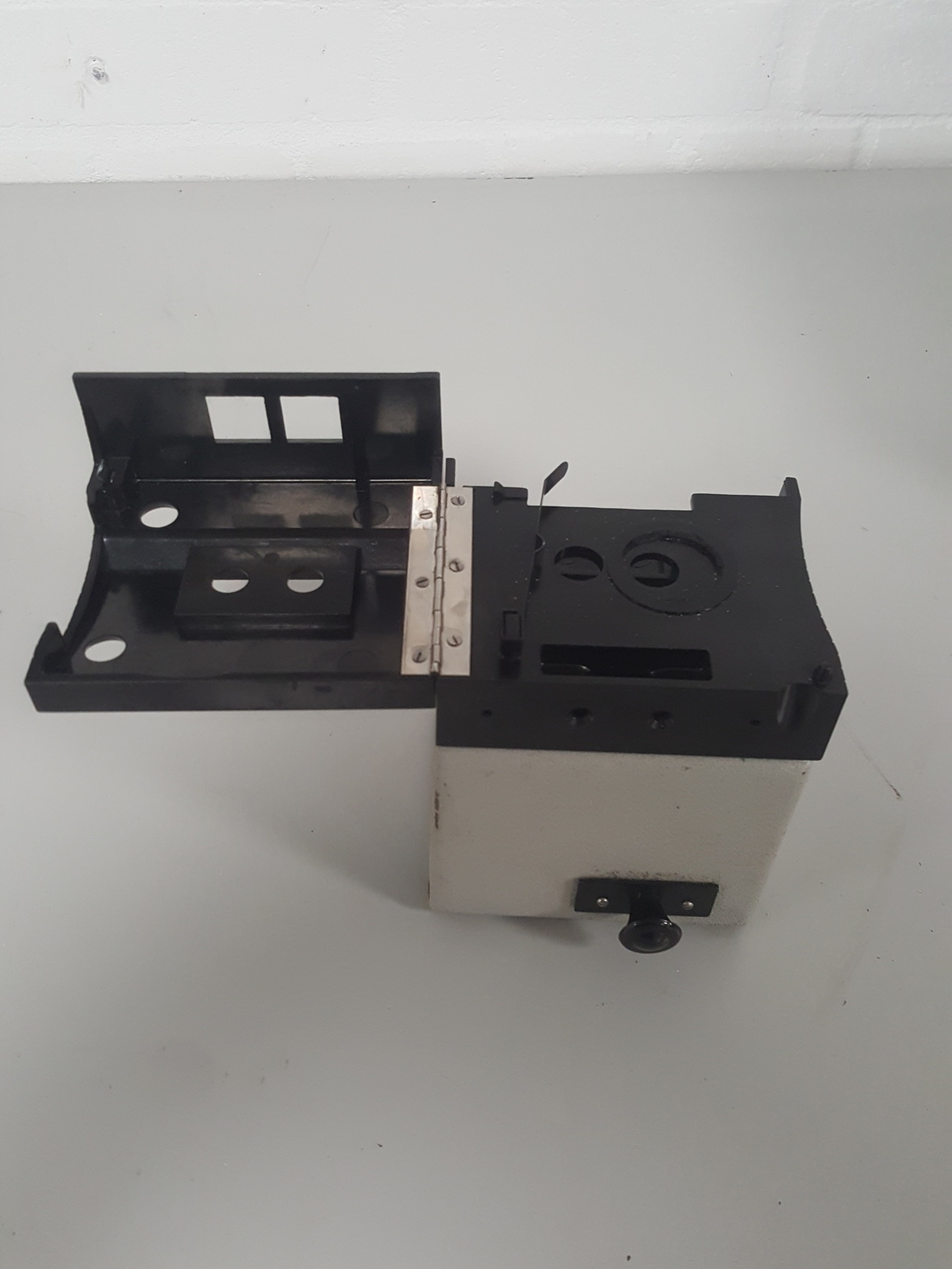 Image of Tintometer Lovibond 1000 Comparator Vintage Colorimeter