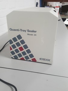 Thumbnail image of IDEXX Quanti-Tray Sealer Model 2X Lab Sealer