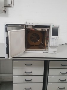 Thumbnail image of Shimadzu GCMS-QP2010 SE + GC-2010 + AOC-20I Auto Injector Gas Chromatograph GCMS