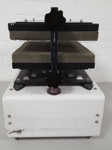 Thumbnail image of Luckham V400 Vortexer Platform Shaker Rocker Lab Multi Level