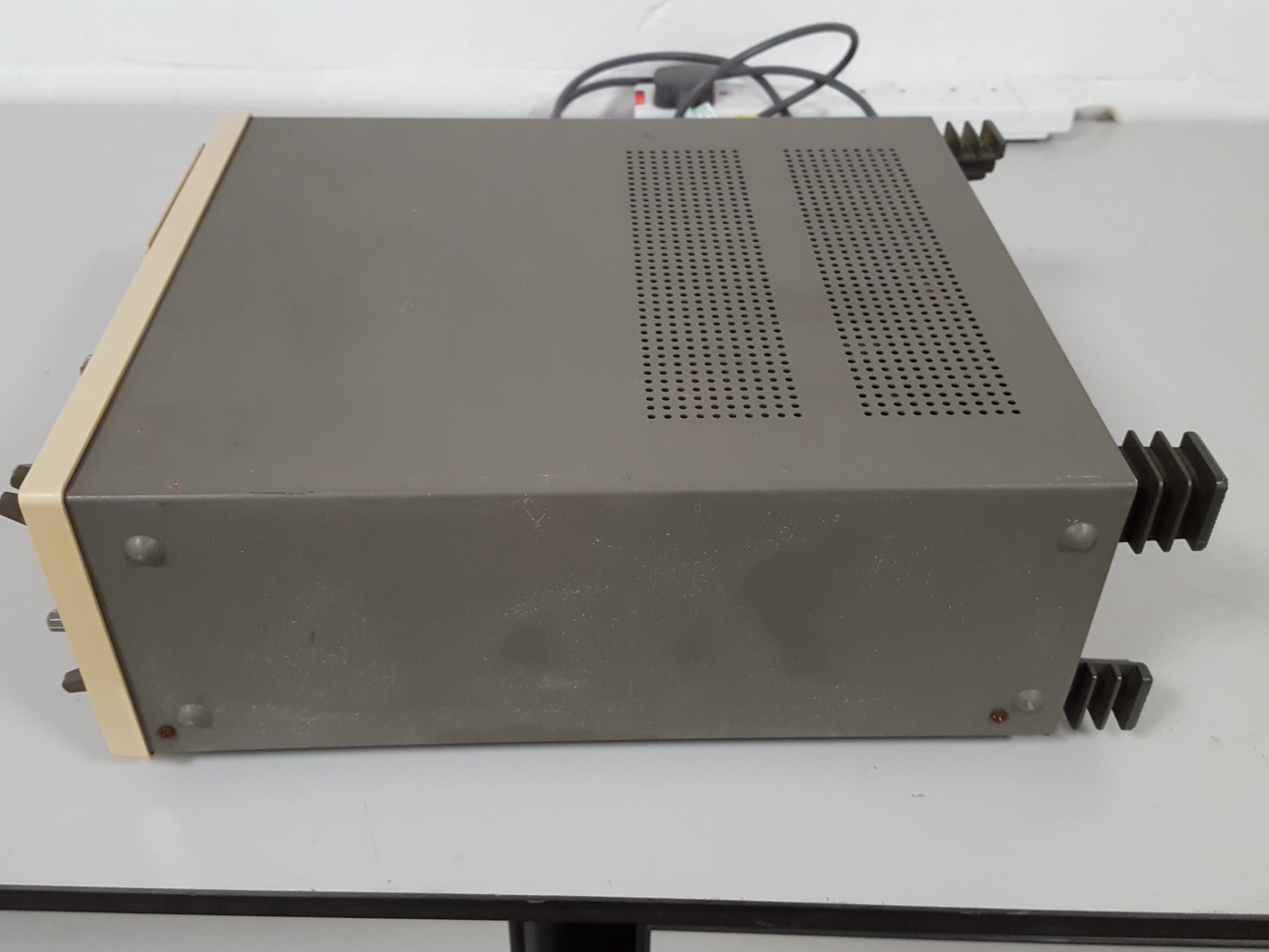 Image of Goldstar OS-9020A Oscilloscope