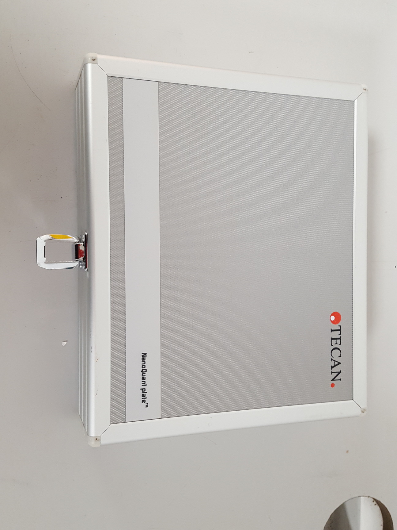 Image of Tecan NanoQuant Plate for Microplate Reader Infinite 200 Lab