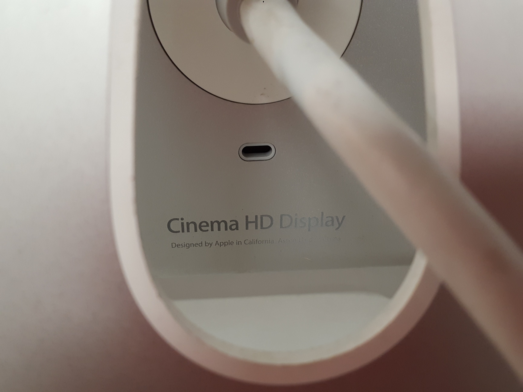 Image of Apple Cinema Display A1097 Widescreen LCD Monitor Spares Repairs