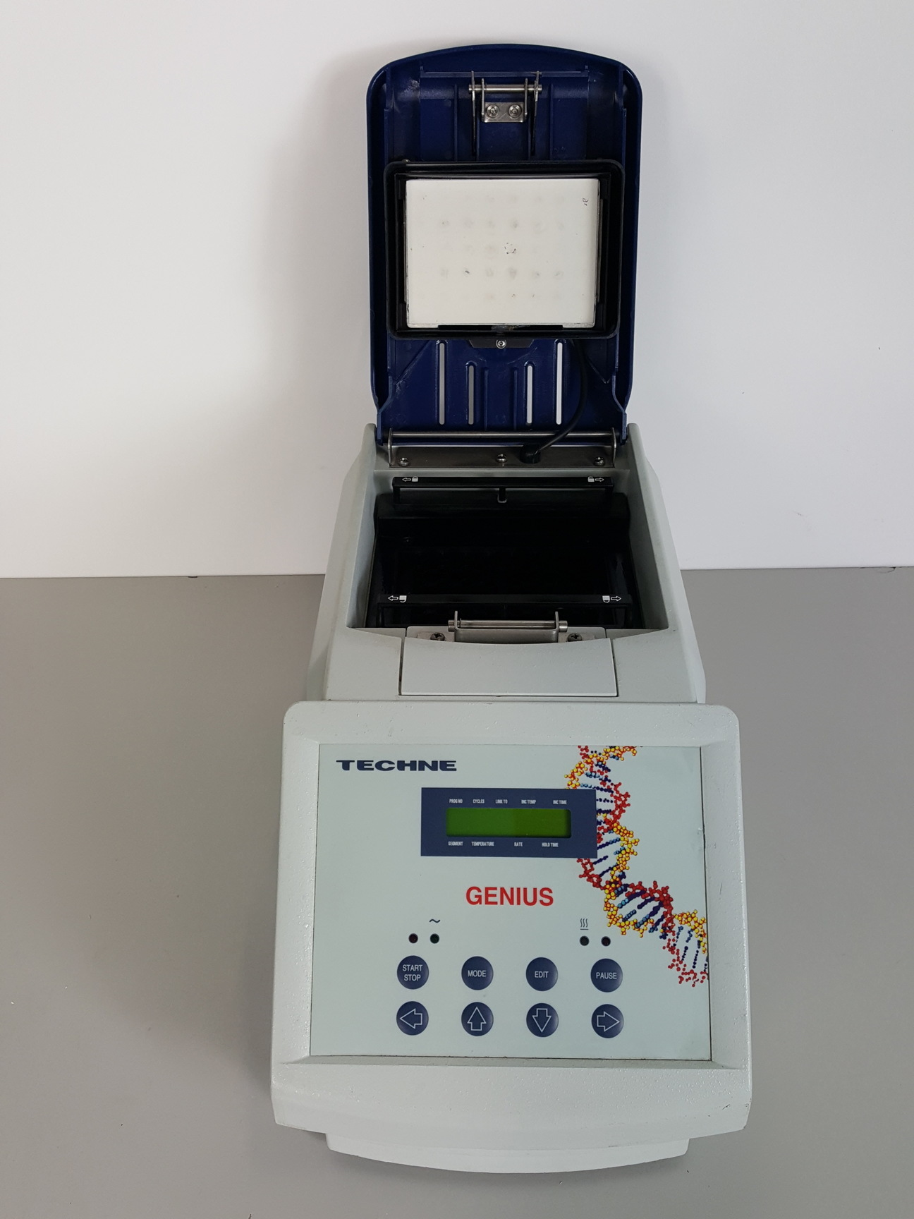 Image of Techne Genius Thermal Cycler FGEN05TD Lab PCR
