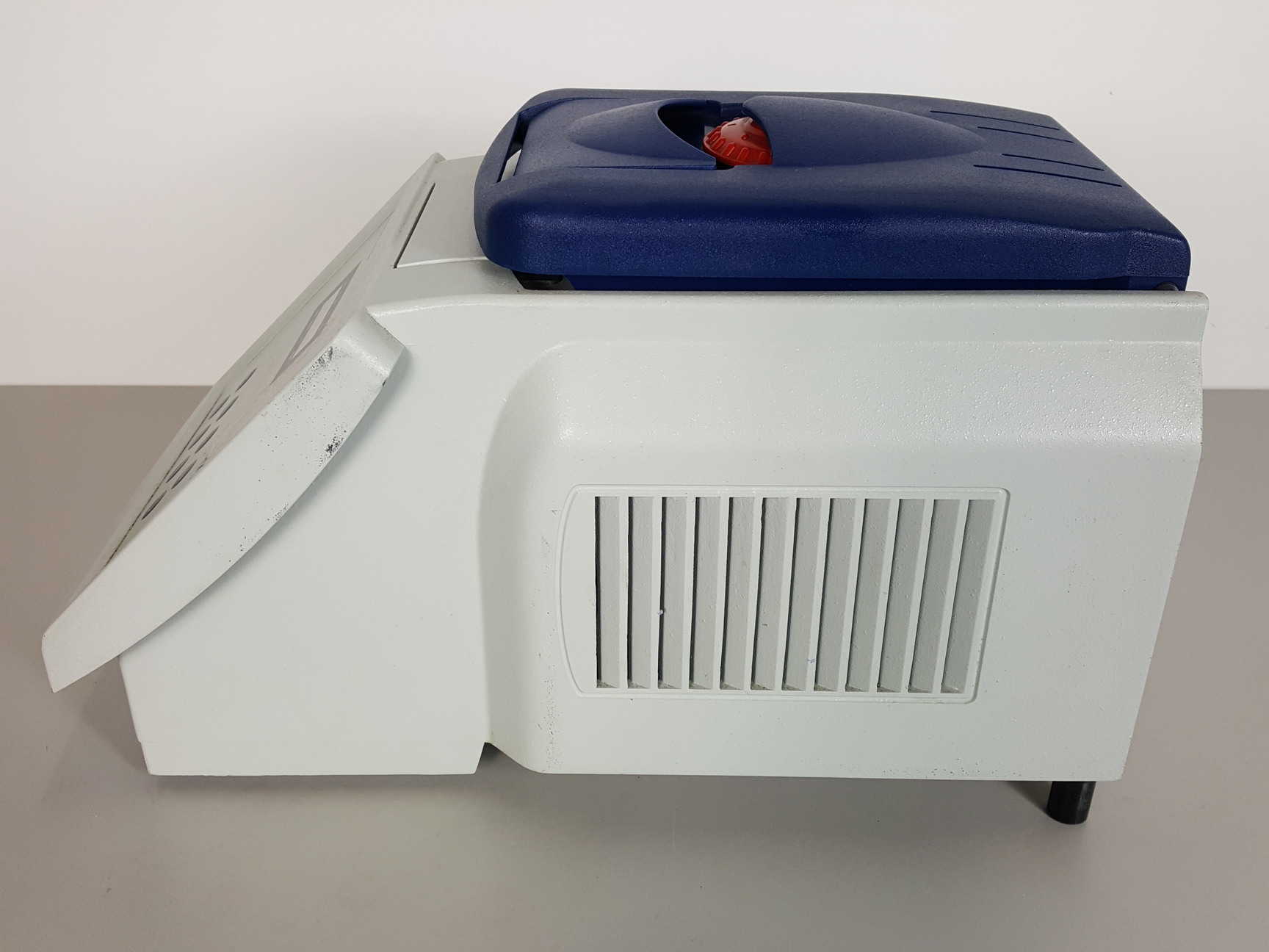 Image of Techne Genius Thermal Cycler FGEN05TD Lab PCR