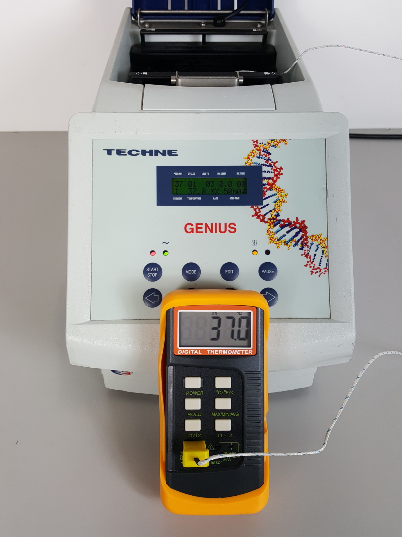 Image of Techne Genius Thermal Cycler FGEN05TD Lab PCR