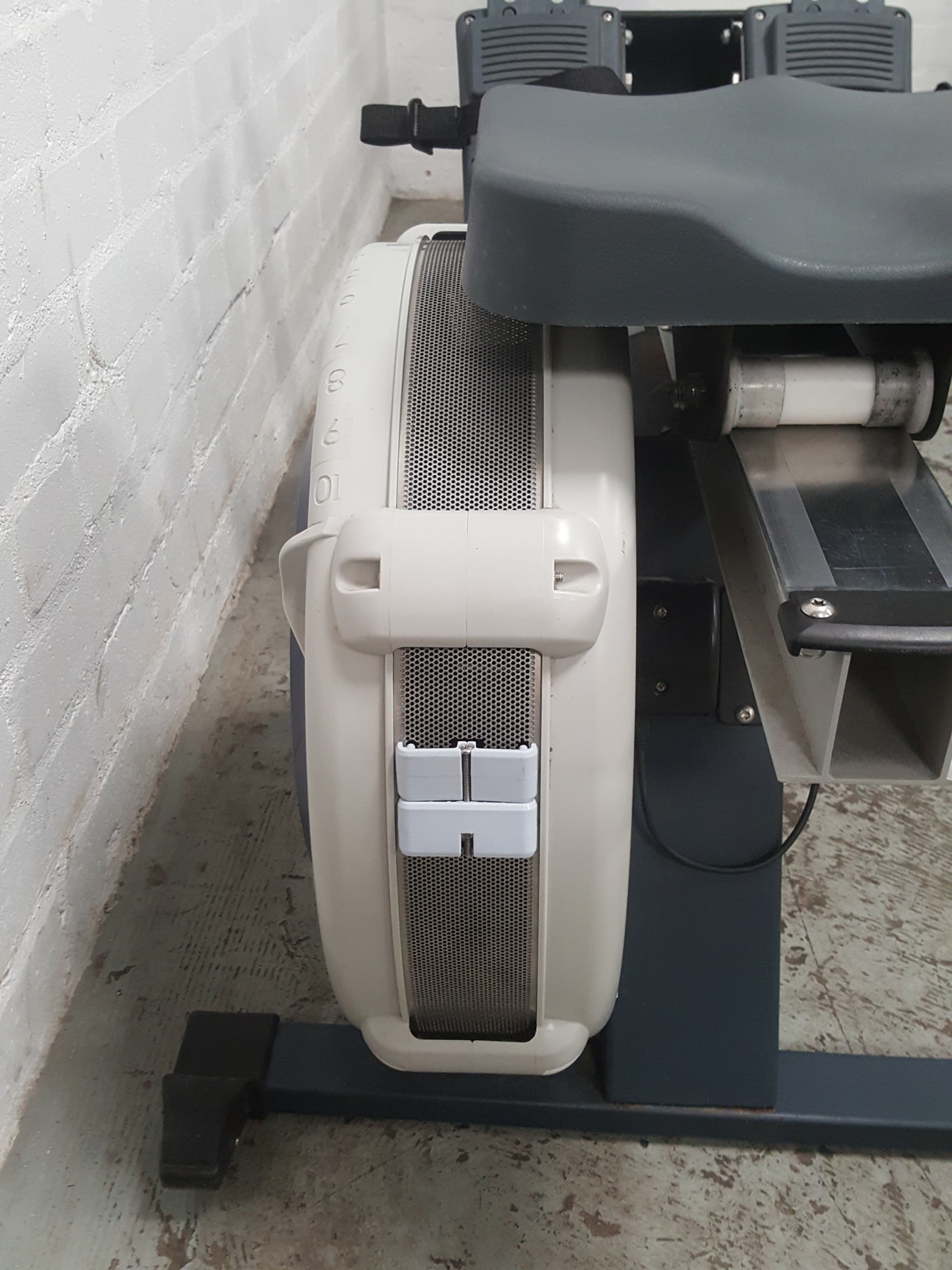 Concept2 Dynamic Indoor Rowing Machine With PM4 Gym Fitness Rower