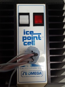 Thumbnail image of Omega TRCIII Ice Point Cell Lab Calibration Equipment