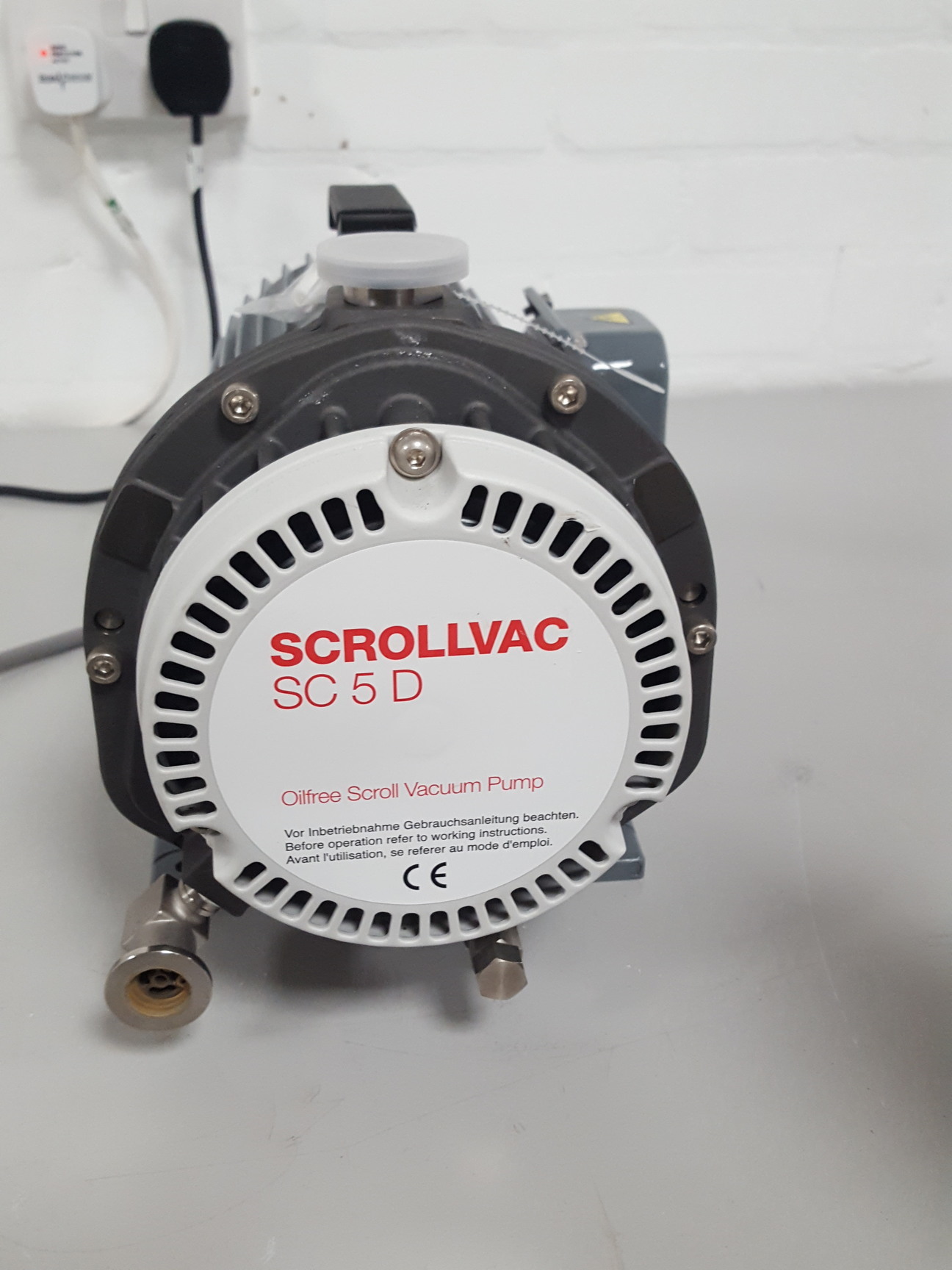 Scrollvac SC5D Oilfree Scroll Vacuum Pump