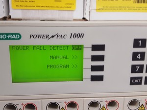 Thumbnail image of Biorad PowerPac 1000 Electrophoresis Power Supply With Mini Protean Plates