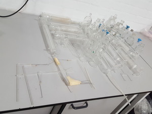 Thumbnail image of Job lot of Distillation Columns + Other Lab Glassware Chemical Engineering