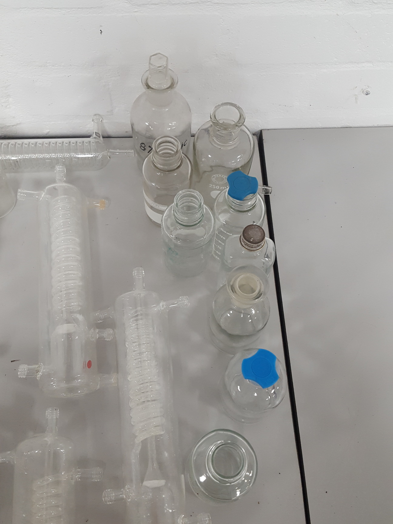 Image of Job lot of Distillation Columns + Other Lab Glassware Chemical Engineering