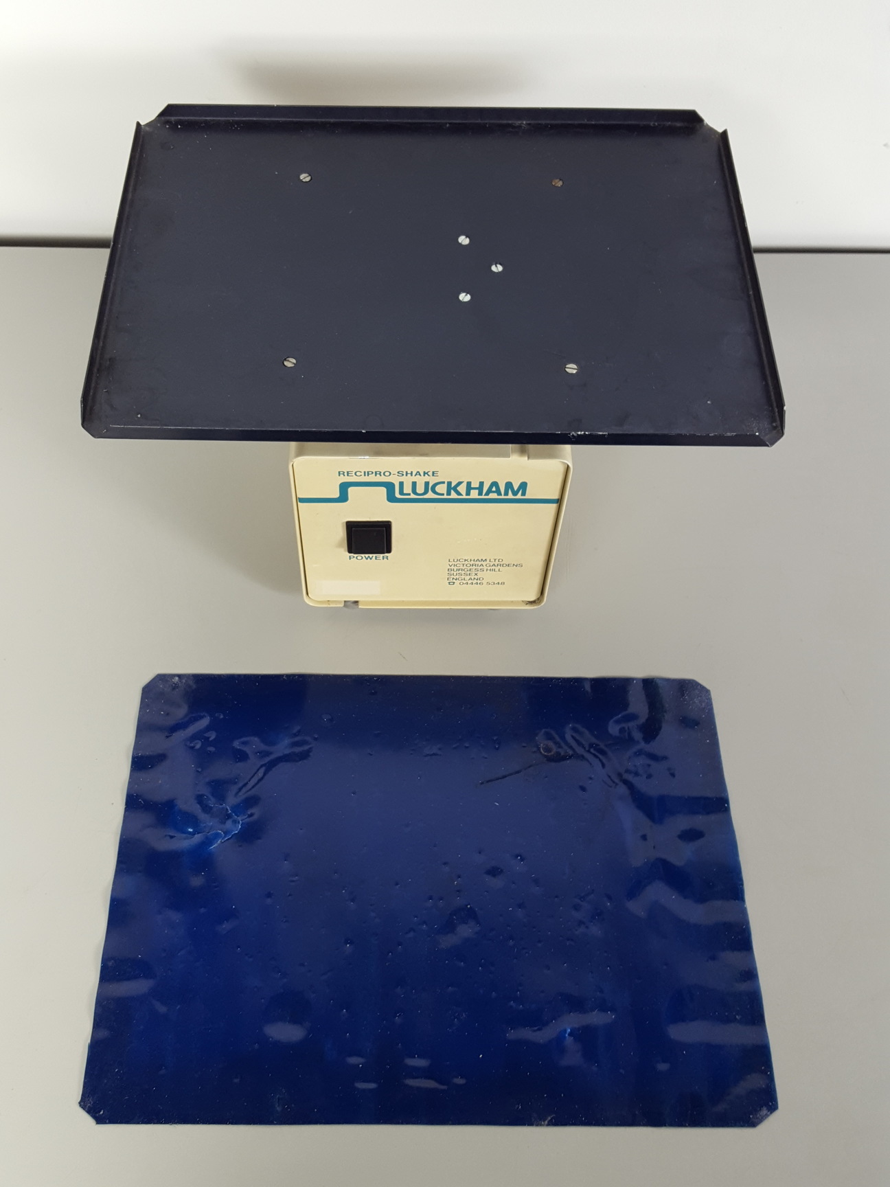 Luckam RS30 ReciproShake Platform Shaker / Rocker Reciprocal Lab