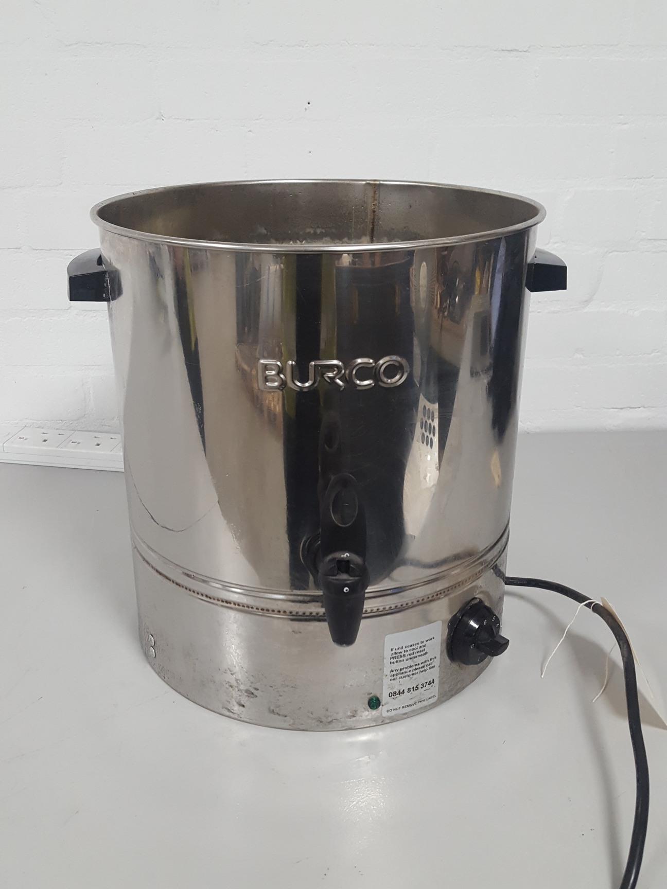 Image of Burco BCO W/B 20 Ltr Hot Water Boiler BCO W/B 20ltr C20STHF SS 76131