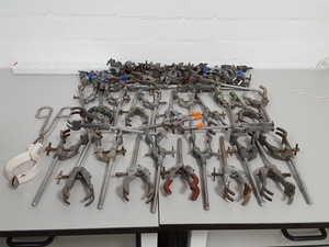 Thumbnail image of Large Lot of Metal Lab Clamp Stands Laboratory Teaching Chemistry