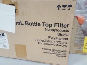 Thumbnail image of 20 x 150mL Corning Bottle Top filler 33mm Neck + 47x250mL Erlenmeyer Flask Lab 