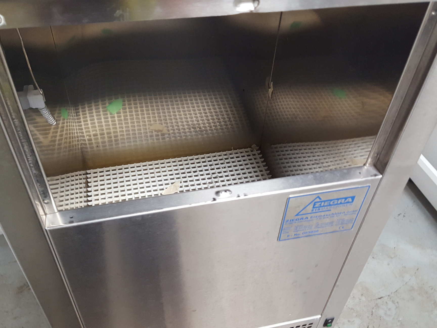 Image of Ziegra Ice Machine Lab Ice Maker Flaker - Faulty Spares/Repairs