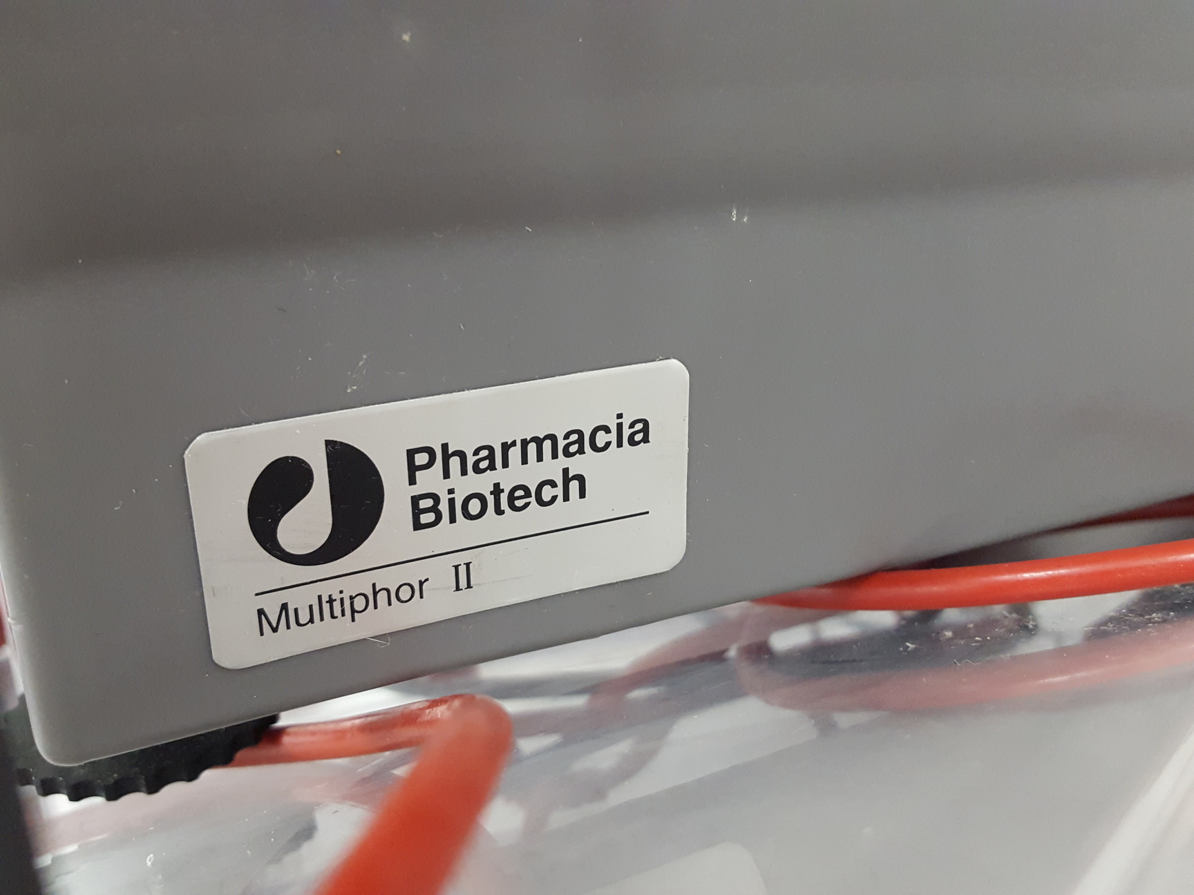 Image of Bio-Rad Wide Mini Cell GT System With Pharmacia Biotech Multiphor II
