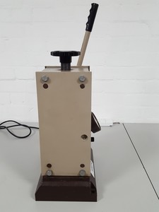 Thumbnail image of Specac Hydraulic Press Lab Pellet Press FTIR Spares or Repairs Lab