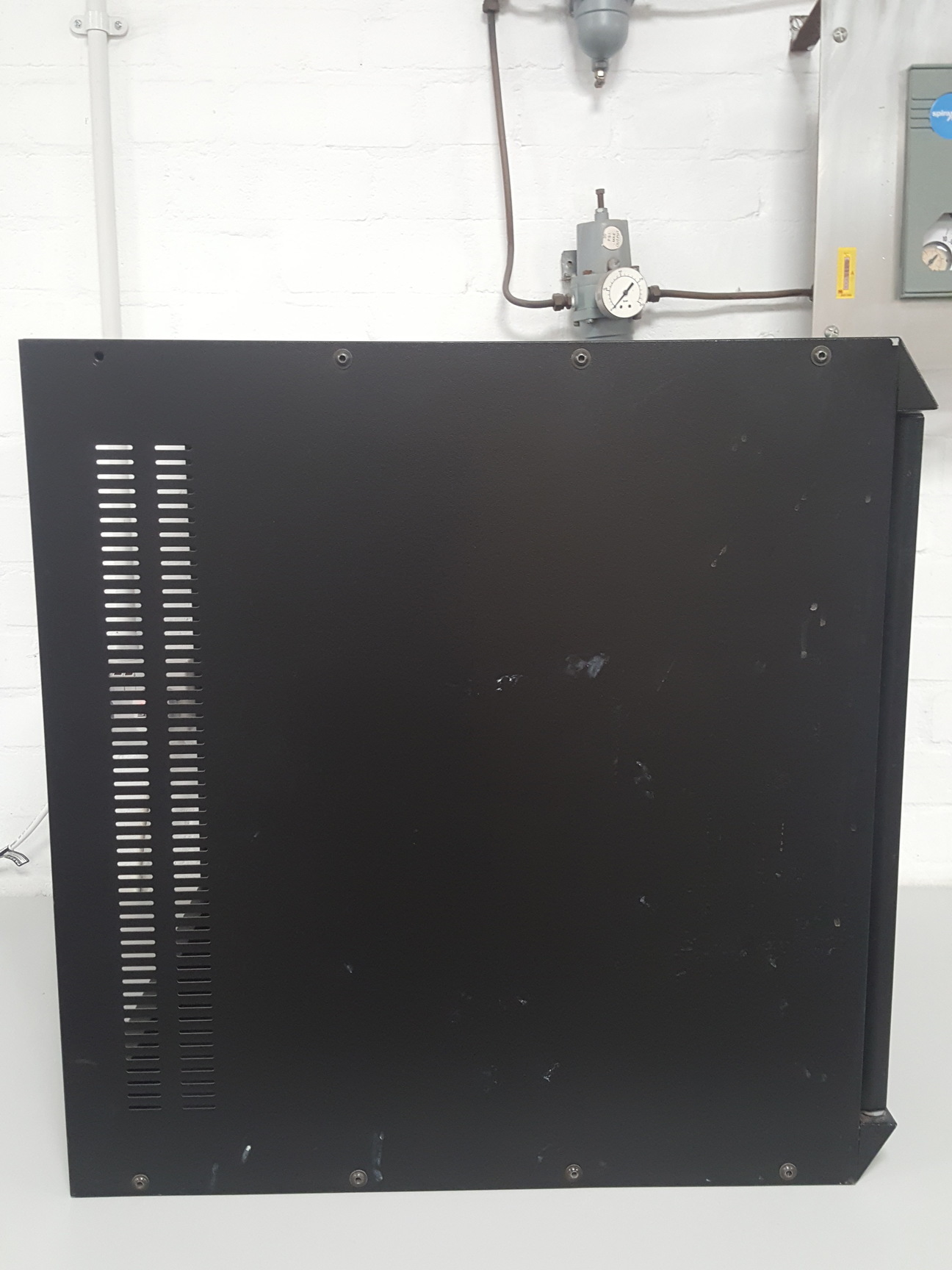 Image of Black 19" Server Rack 12U / 53.4CM +2 Trays & 1 Vented Back Plate