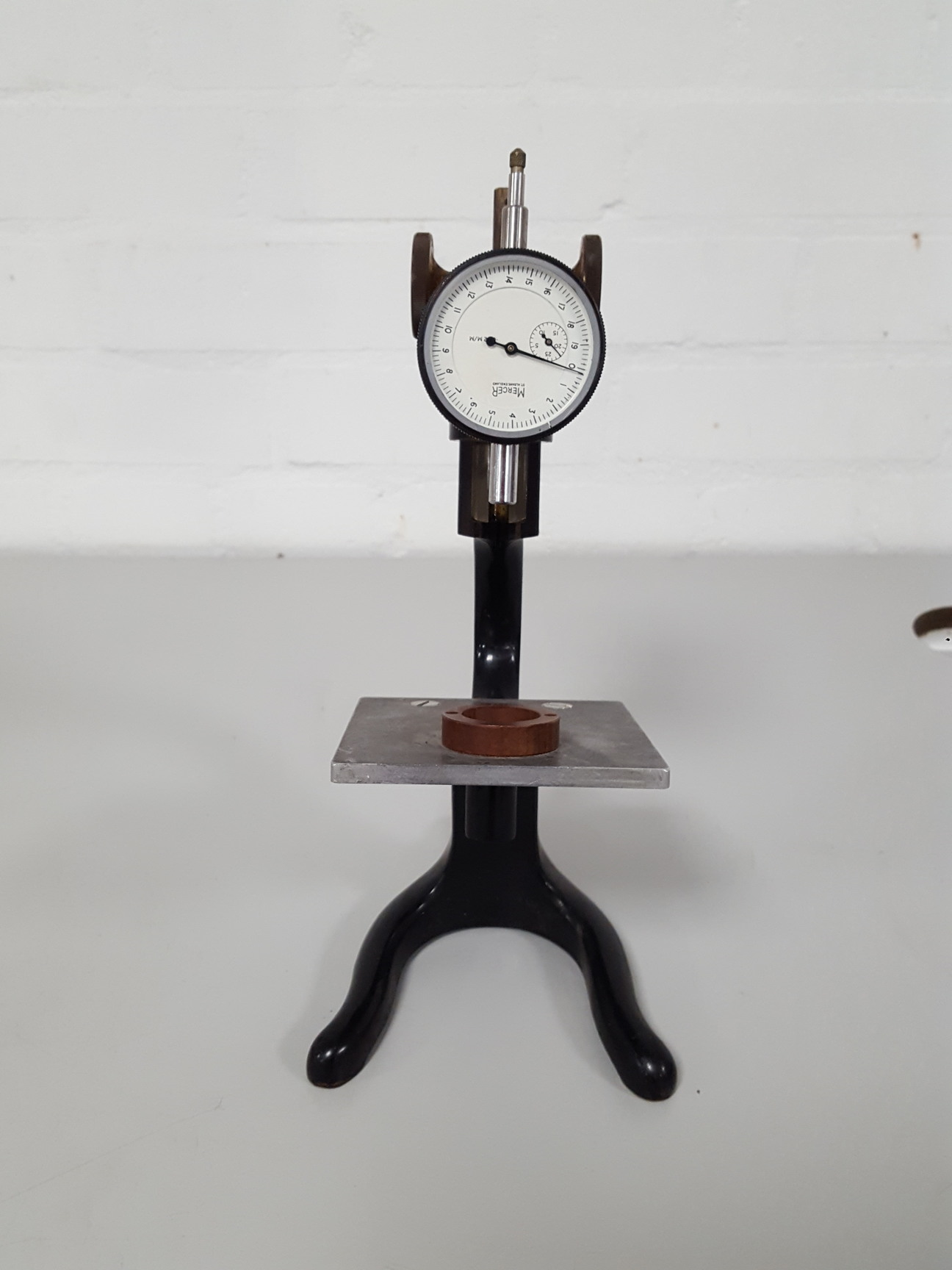 Image of Mercer .002M/M Pressure Gauge For Small Pressures Lab Vintage