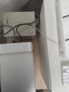 Thumbnail image of Becton Dickinson FACScan Flow Cytometer + Software & Dongle + Transformer Lab