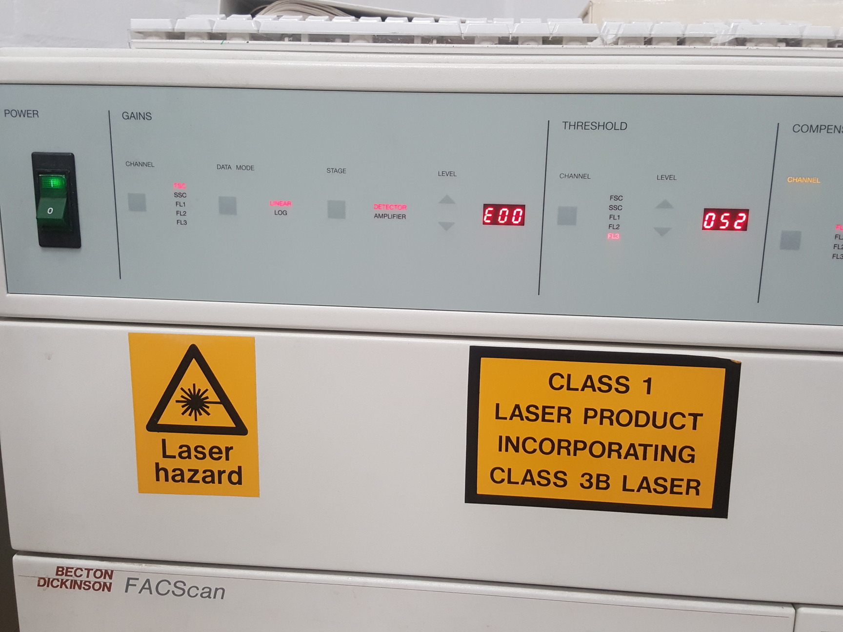 Image of Becton Dickinson FACScan Flow Cytometer + Software & Dongle + Transformer Lab