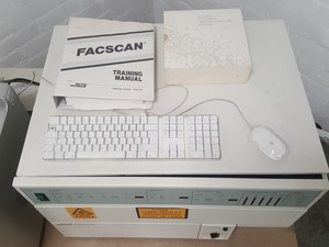 Thumbnail image of Becton Dickinson FACScan Flow Cytometer + Software & Dongle + Transformer Lab