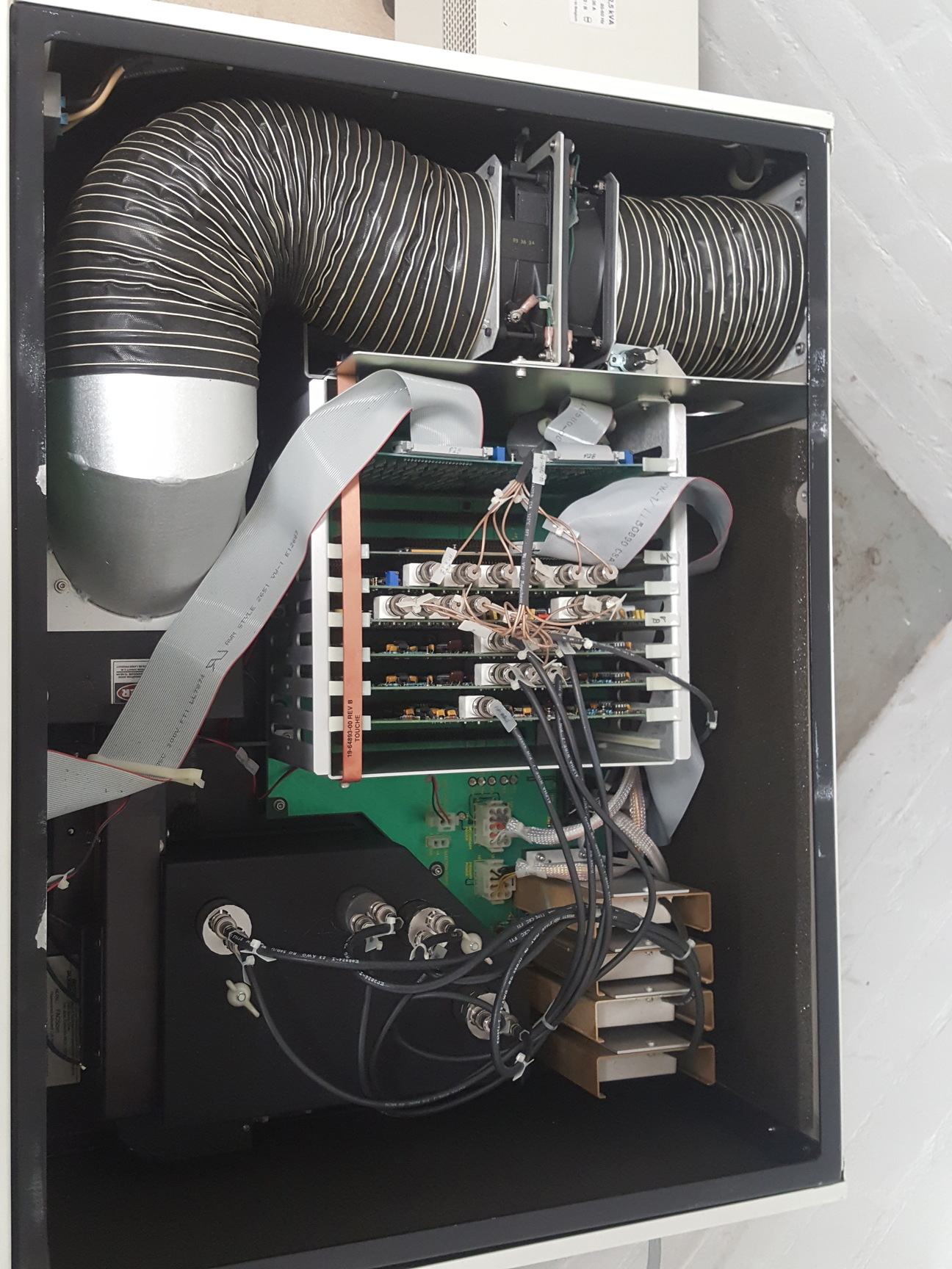 Image of Becton Dickinson FACScan Flow Cytometer + Software & Dongle + Transformer Lab