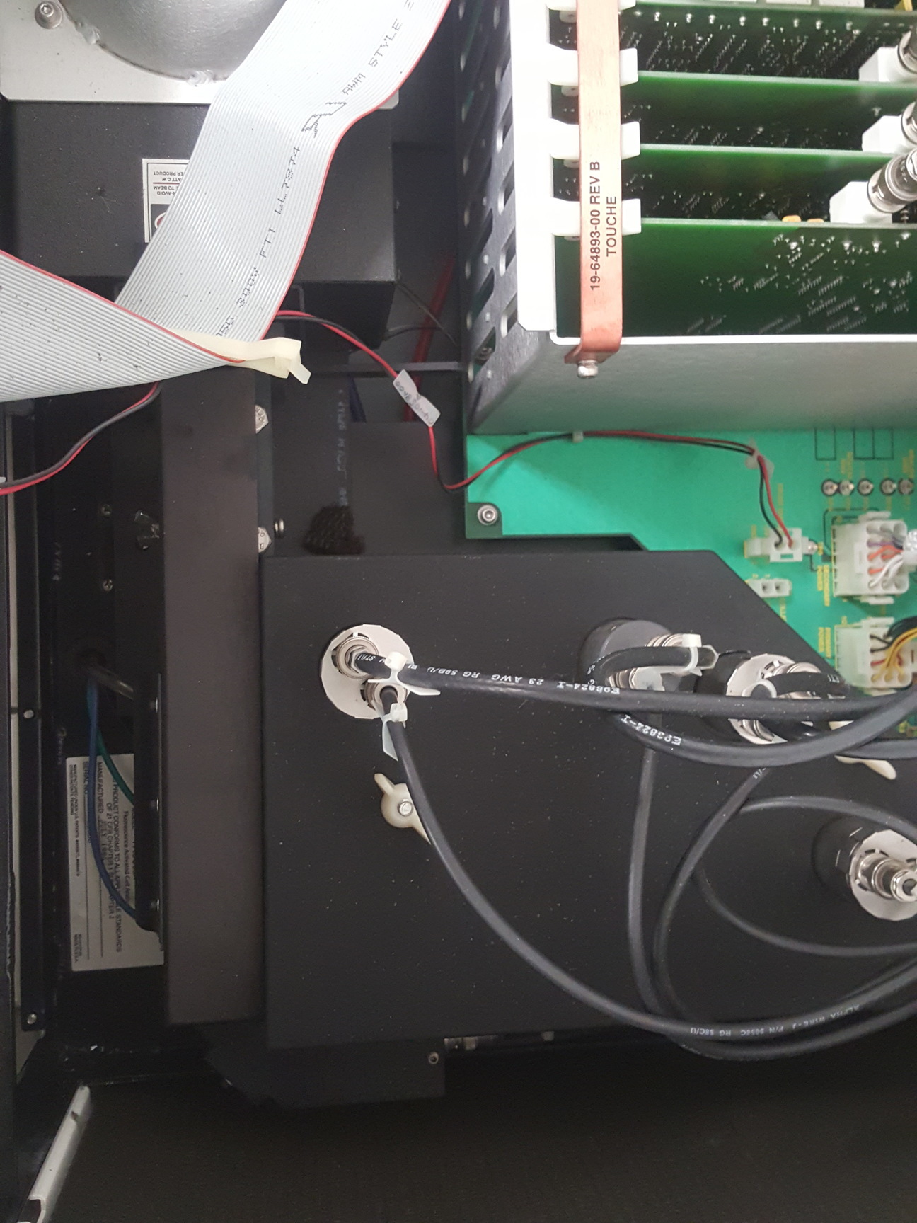 Image of Becton Dickinson FACScan Flow Cytometer + Software & Dongle + Transformer Lab