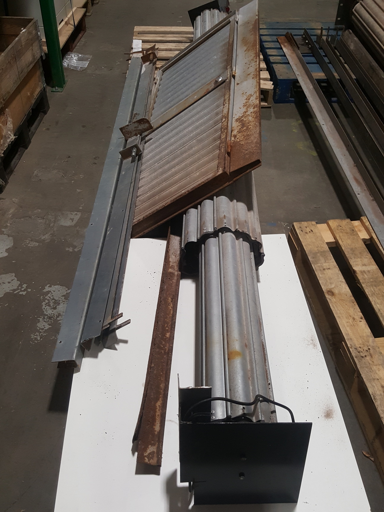 Image of 1x Garage / Workshop / Warehouse Roller Door 338cm Wide, 267cm Runner 