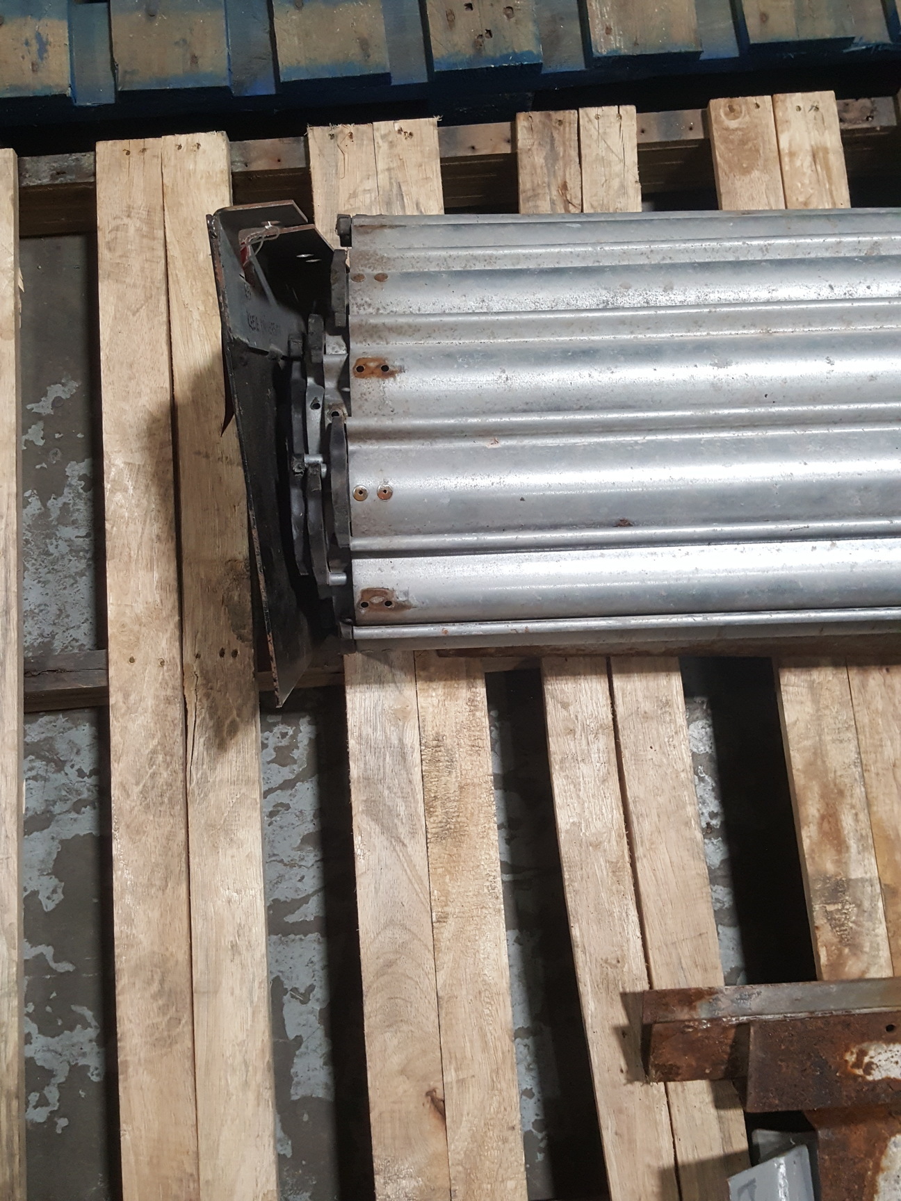 Image of 1x Garage / Workshop / Warehouse Roller Door 338cm Wide, 267cm Runner 