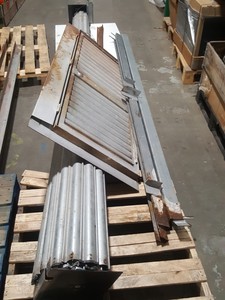 Thumbnail image of 1x Garage / Workshop / Warehouse Roller Door 338cm Wide, 267cm Runner 