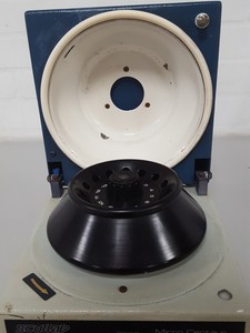 Thumbnail image of MSE Micro Centaur 41137.243 Benchtop Centrifuge Microcentrifuge Lab
