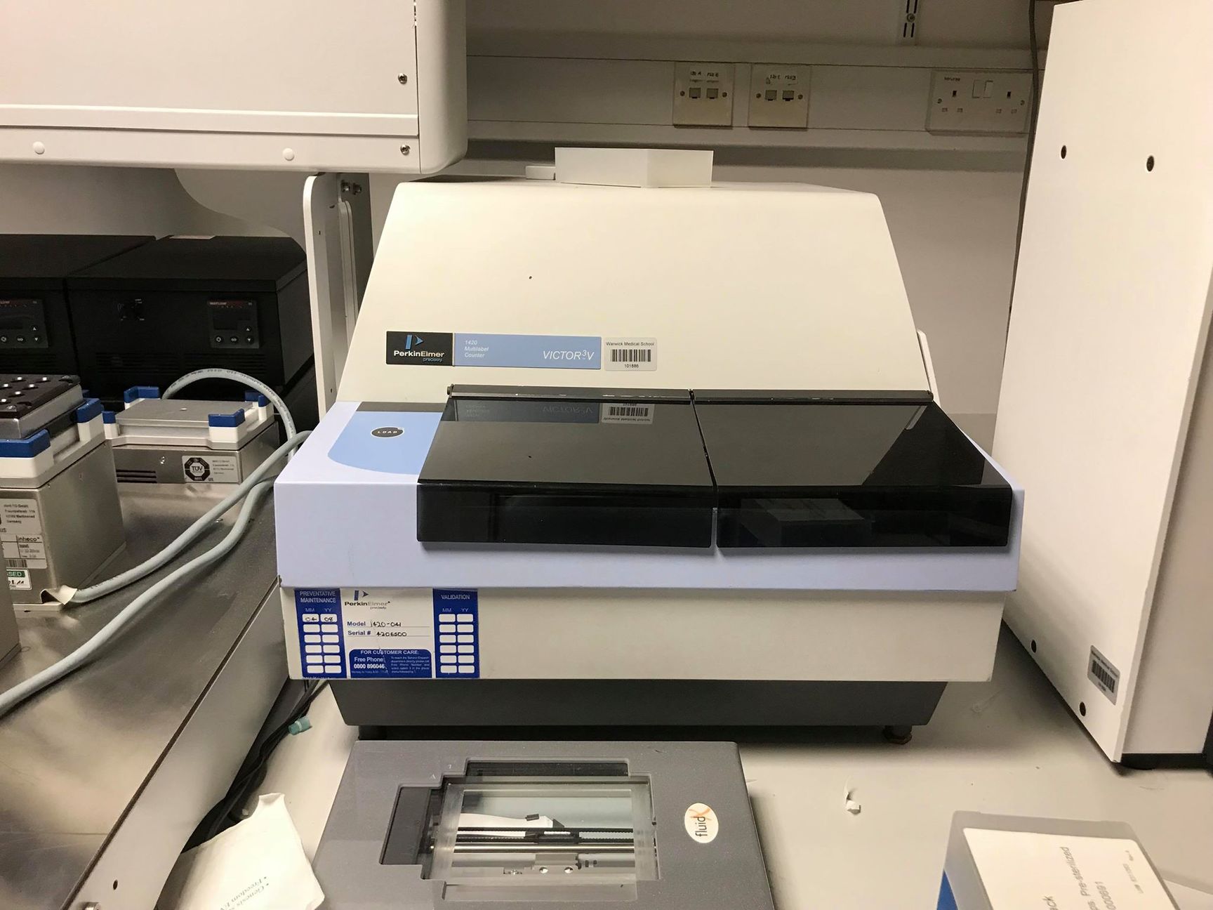 Image of Perkin Elmer Janus Gripper Automated Workstation Integration Platform, Victor 3V