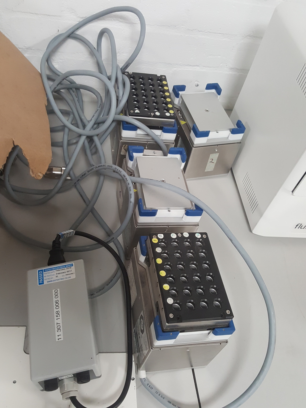 Image of Perkin Elmer Janus Gripper Automated Workstation Integration Platform, Victor 3V