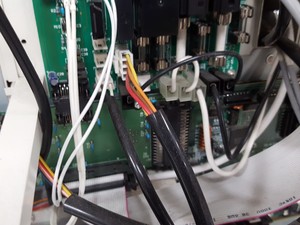 Thumbnail image of Shimadzu GC-2010 + GCMS-QP2010 - Faulty Turbopump