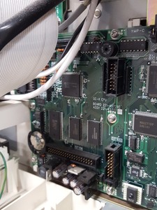 Thumbnail image of Shimadzu GC-2010 + GCMS-QP2010 - Faulty Turbopump