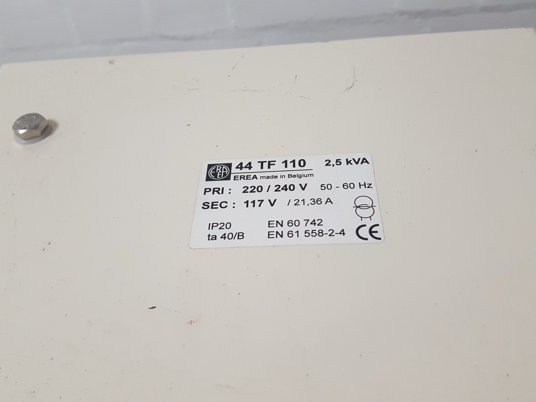 Image of BD FACSCalibur Flow Cytometer Cell Analyser + 44 TF 110 Transformer Lab