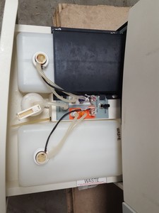 Thumbnail image of BD FACSCalibur Flow Cytometer Cell Analyser + 44 TF 110 Transformer Lab