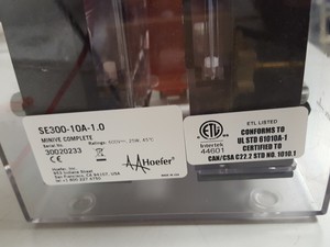 Thumbnail image of Hoefer miniVE Vertical Electrophoresis System & Electrotransfer Unit Gel Lab